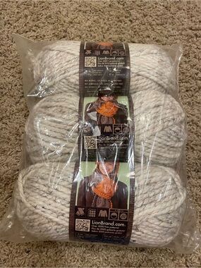 Lion Brand Wool-Ease Thick & Quick Yarn 402 Wheat (3)